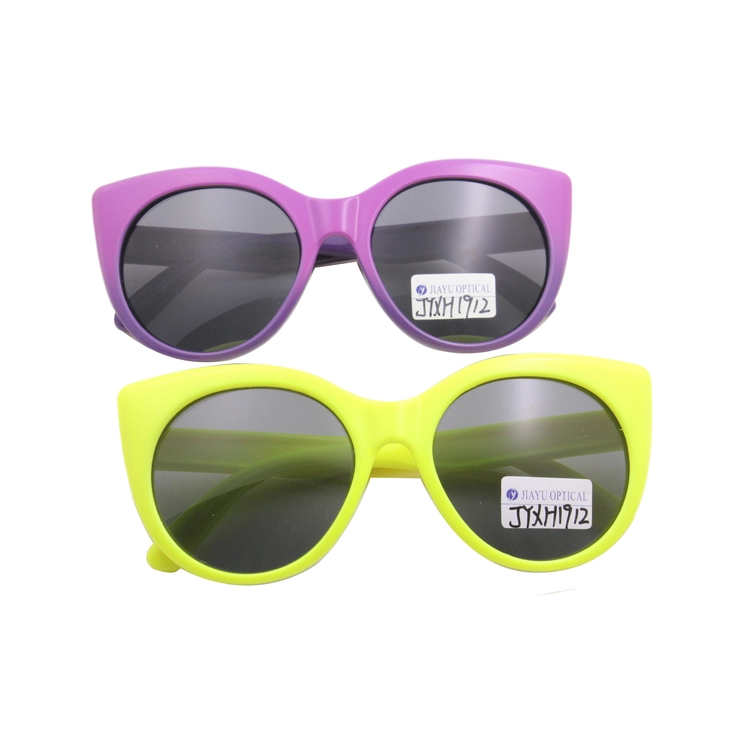 Stylish Plastic Polarized Kids Sunglasses